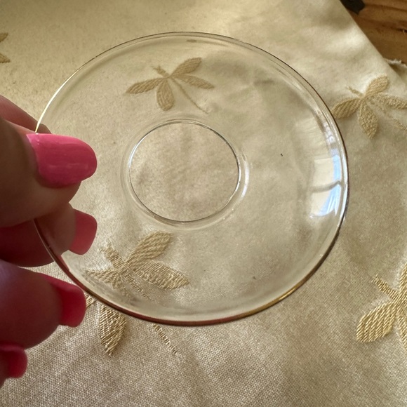 Vintage Glass Candle Bobeches. Lot of 4. Gold Edged. Plain. Etched Edged. - Picture 5 of 7